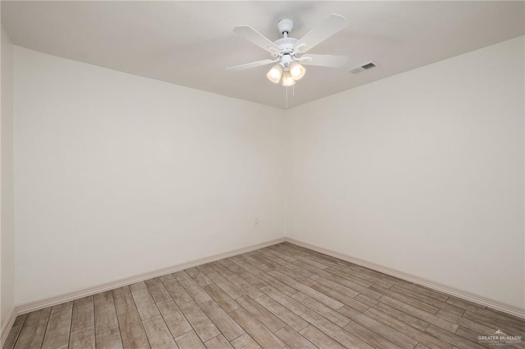 1922 Cancun Drive, San Juan, Texas image 7