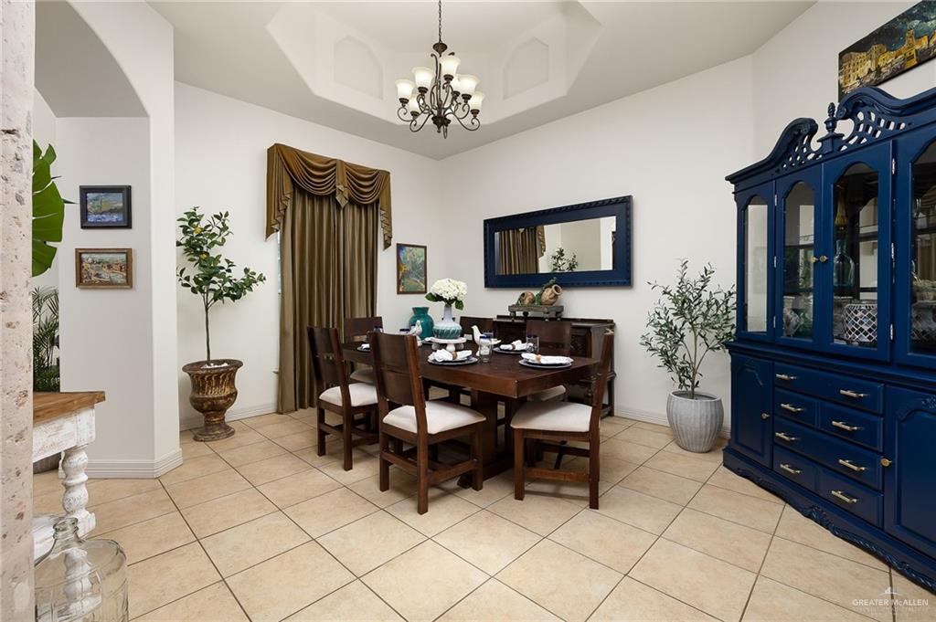806 Beryl Circle, Weslaco, Texas image 9