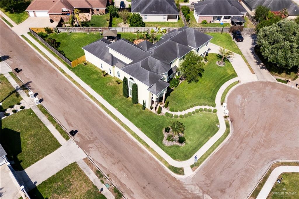 806 Beryl Circle, Weslaco, Texas image 34