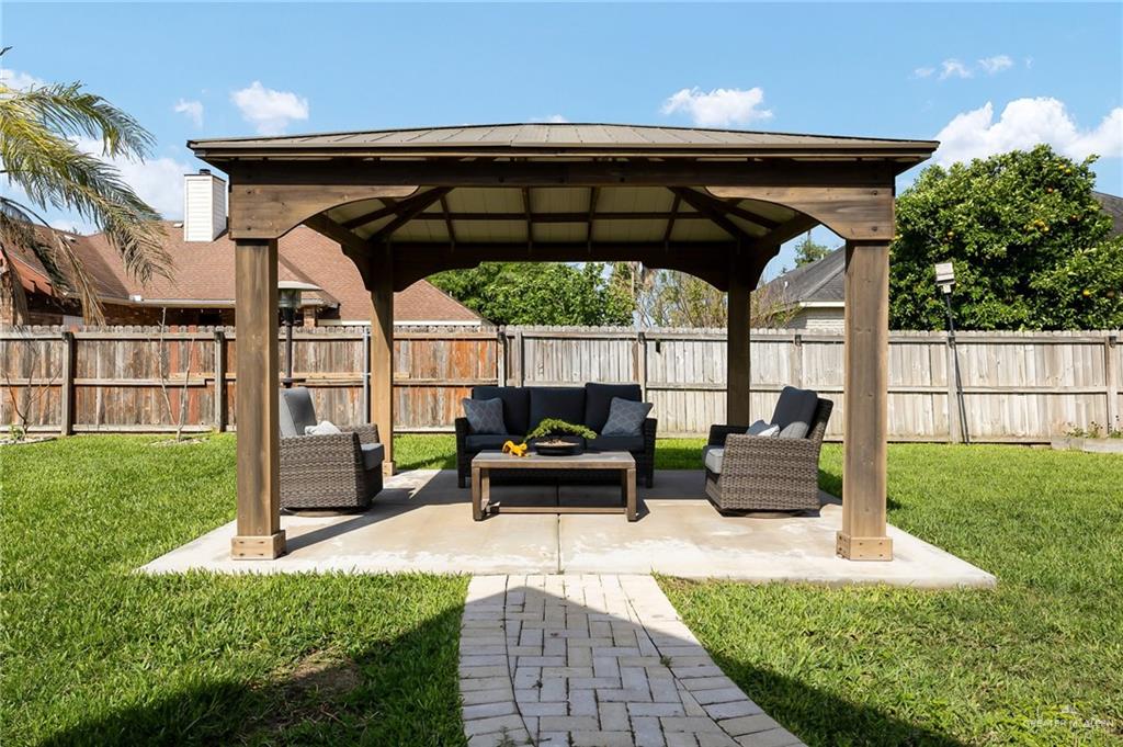 806 Beryl Circle, Weslaco, Texas image 32
