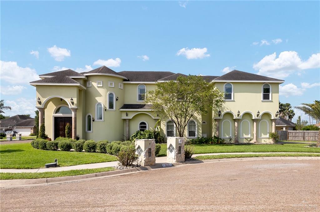 806 Beryl Circle, Weslaco, Texas image 2