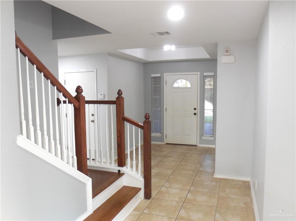 Edinburg, Texas 78541, United States, 4 Bedrooms Bedrooms, ,3 BathroomsBathrooms,Residential,Pending,15578