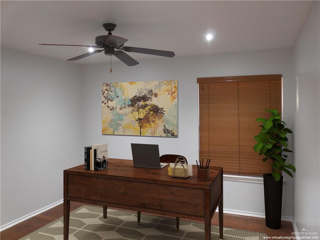 Edinburg, Texas 78541, United States, 4 Bedrooms Bedrooms, ,3 BathroomsBathrooms,Residential,Pending,15578