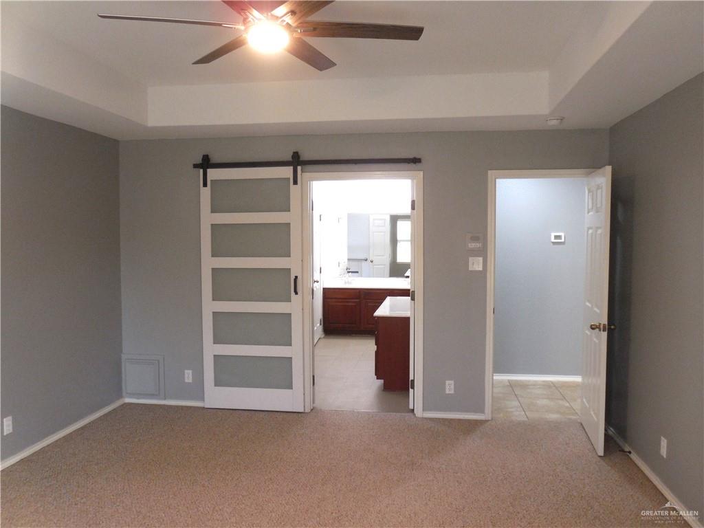 Edinburg, Texas 78541, United States, 4 Bedrooms Bedrooms, ,3 BathroomsBathrooms,Residential,Pending,15578