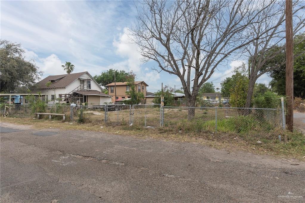 1316 S 17th Street, McAllen, Texas image 5