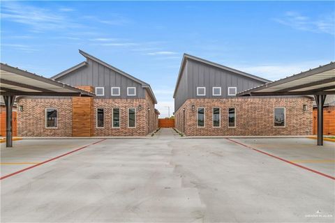 Multifamily For Sale - 900 Hidden Hills Street<br/> Mission, TX 78572