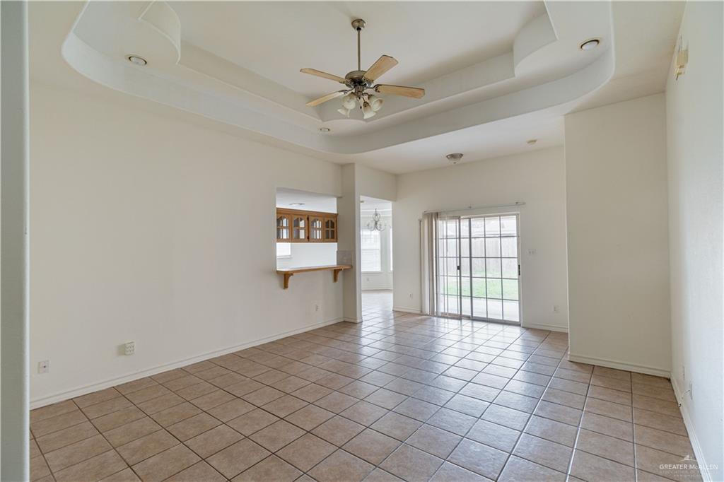 4307 N 27th Lane, McAllen, Texas image 2