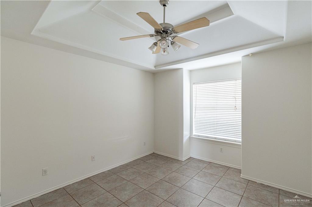 4307 N 27th Lane, McAllen, Texas image 8