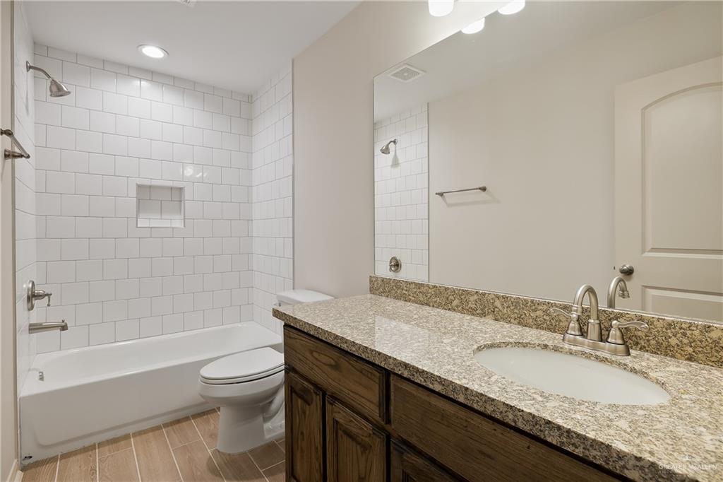 2062 Retama Street, San Juan, Texas image 2