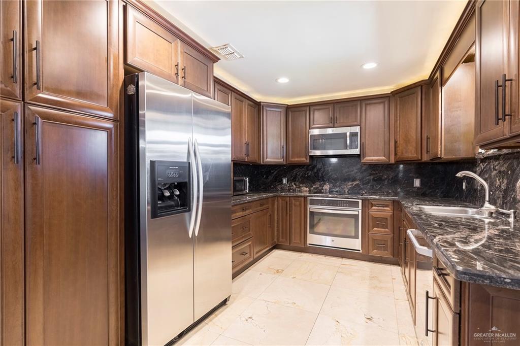 600 W Fern Avenue #6, McAllen, Texas image 6