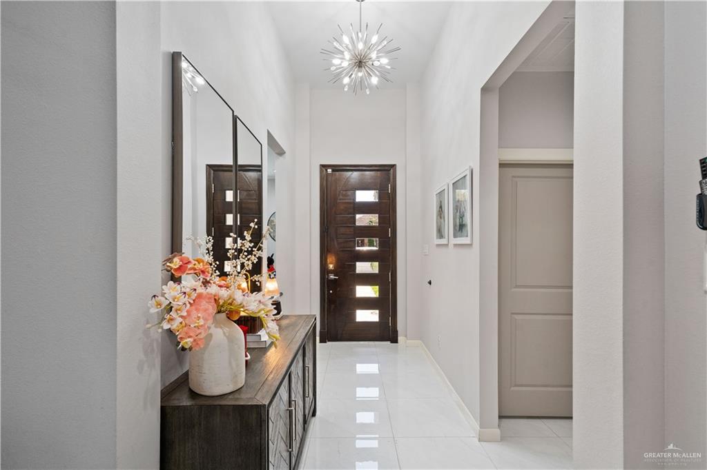 4920 La Vista Street