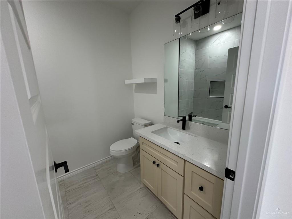 428 N Leon Avenue, Elsa, Texas image 11