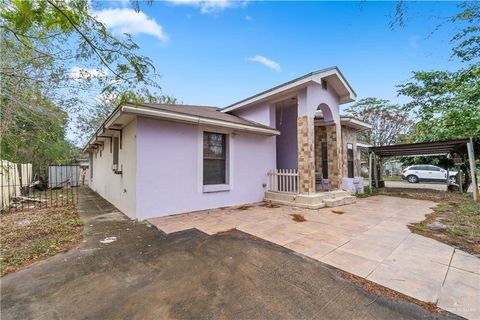 A home in Weslaco