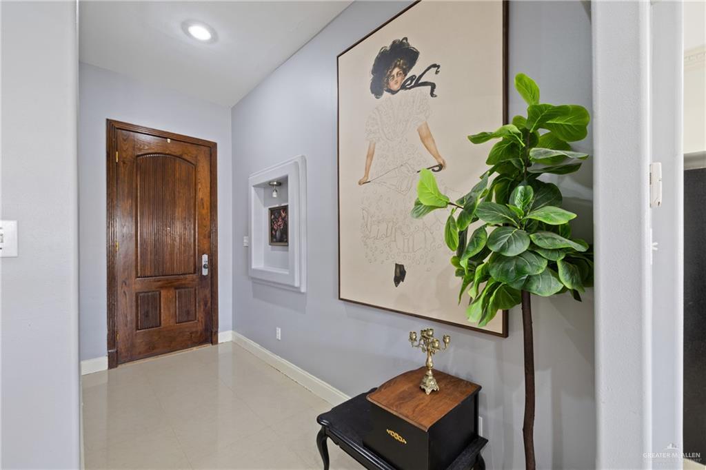 3223 Campanario Circle, Edinburg, Texas image 3