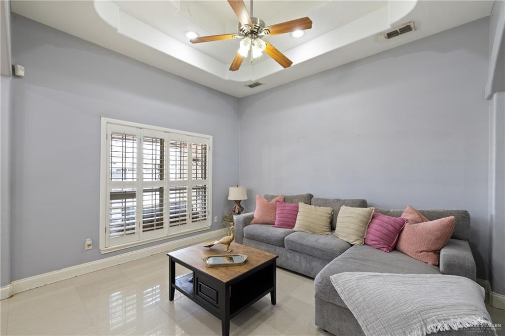 3223 Campanario Circle, Edinburg, Texas image 4