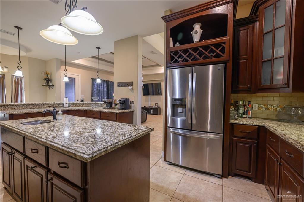 425 Amanda Court, Alamo, Texas image 14