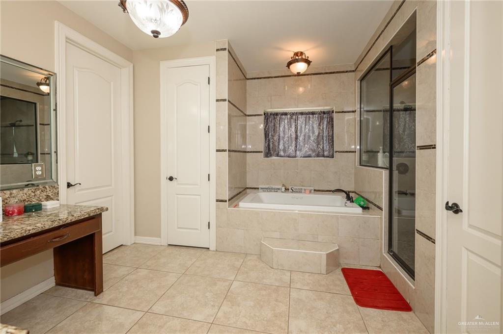 425 Amanda Court, Alamo, Texas image 27