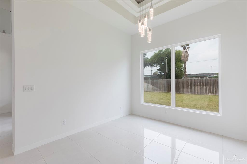 701 Helen Street, Mission, Texas image 8
