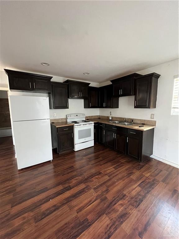 413 W Hawk Avenue, Pharr, Texas image 5