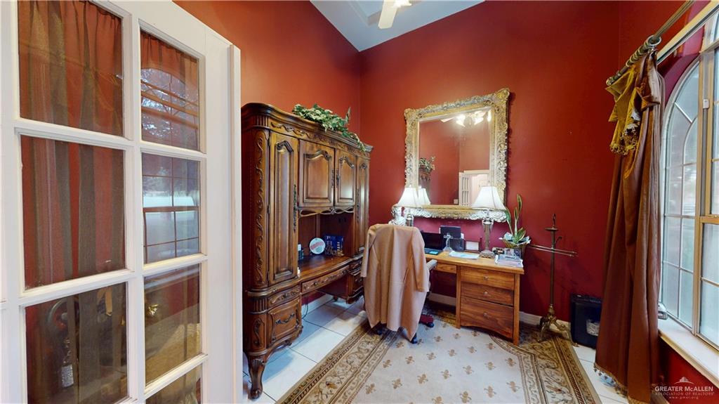 2802 Huisache Avenue, Edinburg, Texas image 5