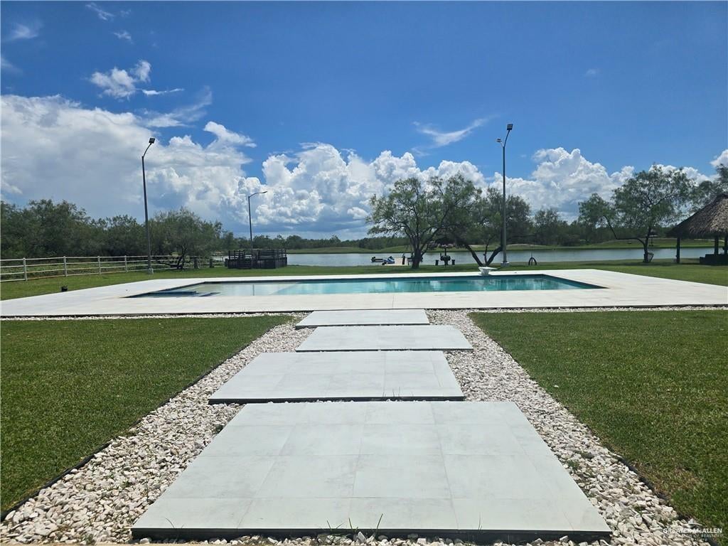 600 CR 305 Road