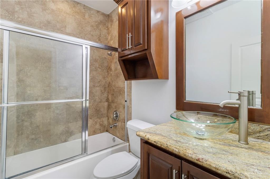 2700 Fairmont Avenue, McAllen, Texas image 8
