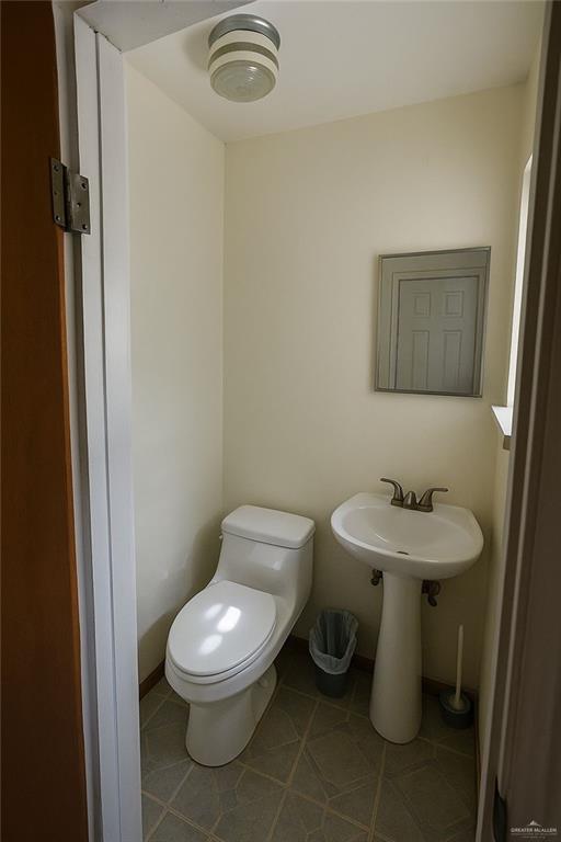 11848 Orange Grove Road, Mercedes, Texas image 2