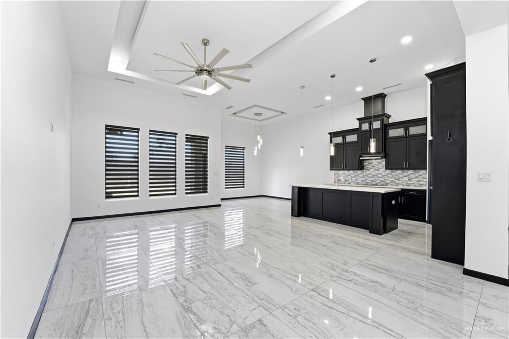 4120 Wisteria Avenue