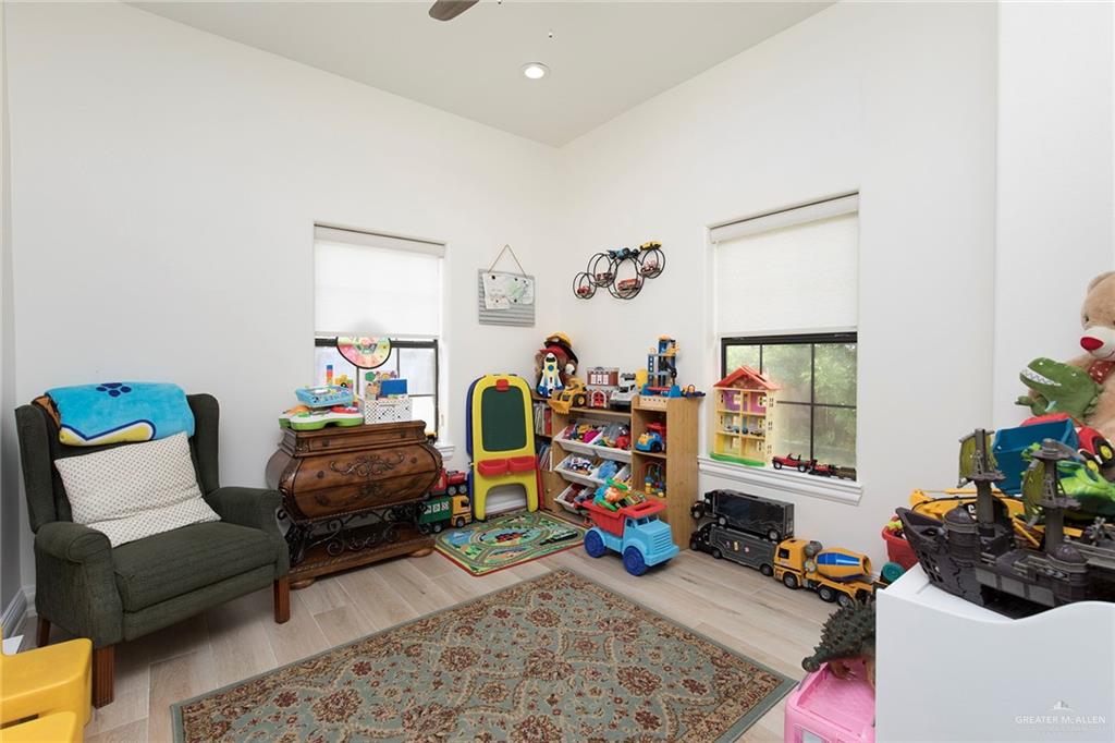 3225 Water Oak Drive, Edinburg, Texas image 14