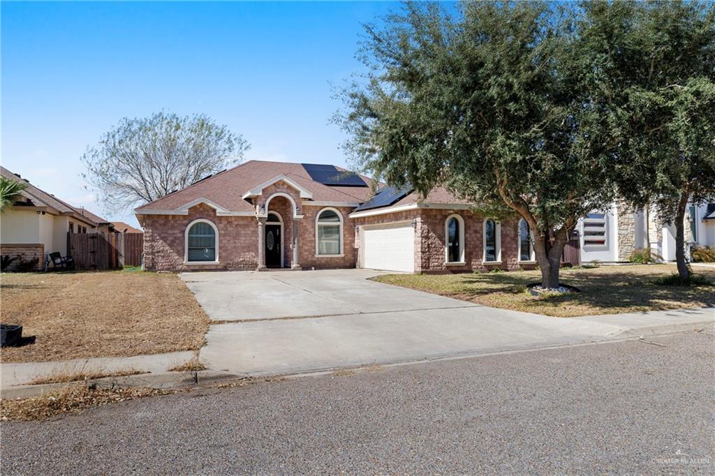 304 N 18th Street, Hidalgo, Texas image 2