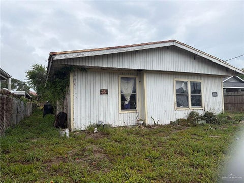 Homes For Sale - 430 Webb Street<br/> Nueces County, Corpus Christi, TX 78418