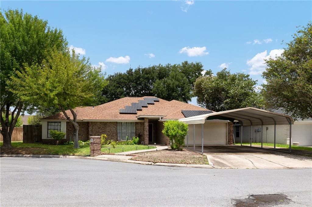 1228 S Huisache Street, Pharr, Texas image 1