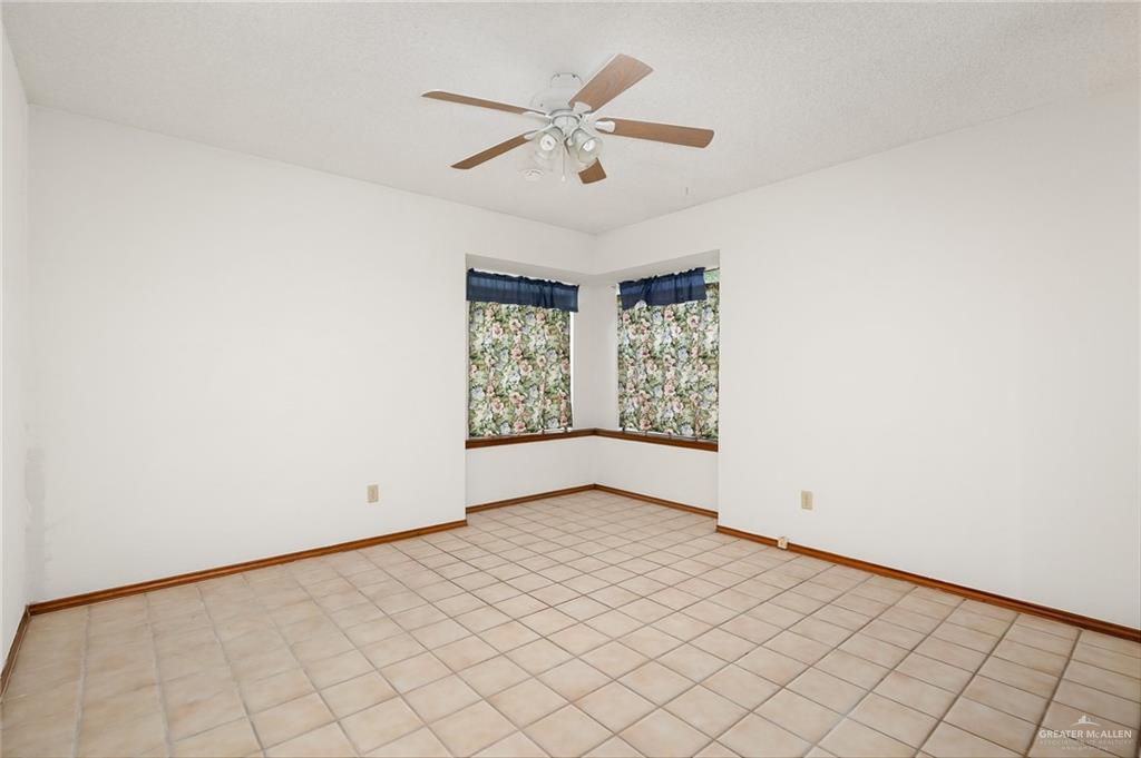 1228 S Huisache Street, Pharr, Texas image 12