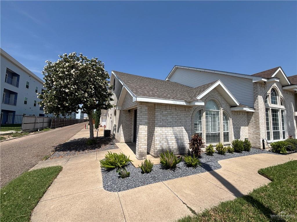 2401 N I Street #UT1, McAllen, Texas image 1