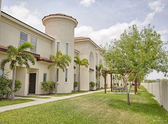 1413 E Keeton Avenue #21, McAllen, Texas image 2