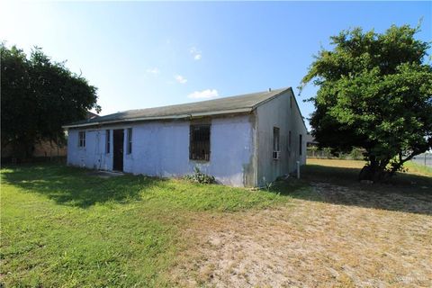 A home in Pharr