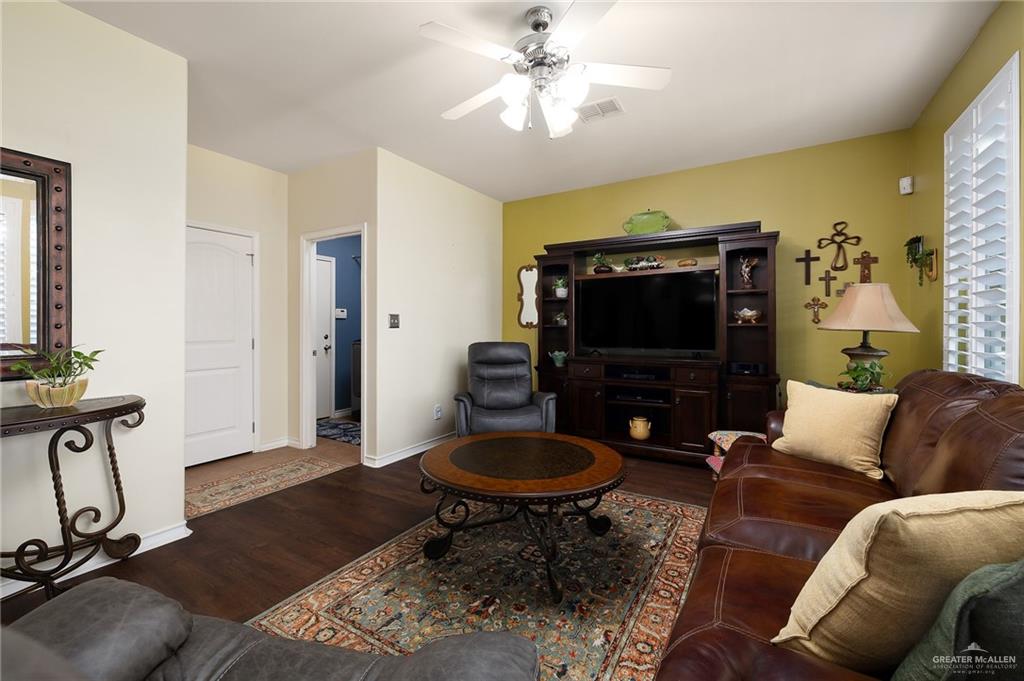 3914 Sorrento Street, Edinburg, Texas image 4