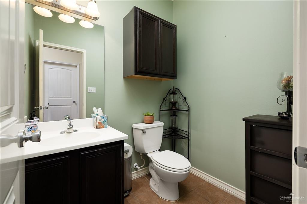 3914 Sorrento Street, Edinburg, Texas image 9
