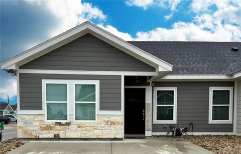 Condo For Sale - 434 4 1/2 Street<br/> La Joya, TX 78560