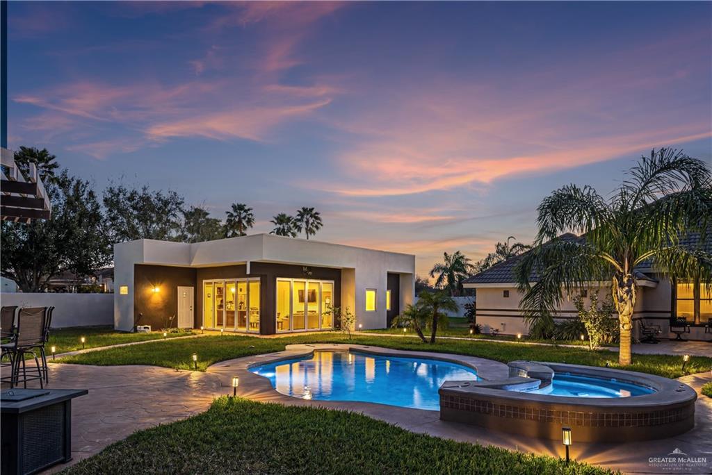 804 W Inspiration Drive