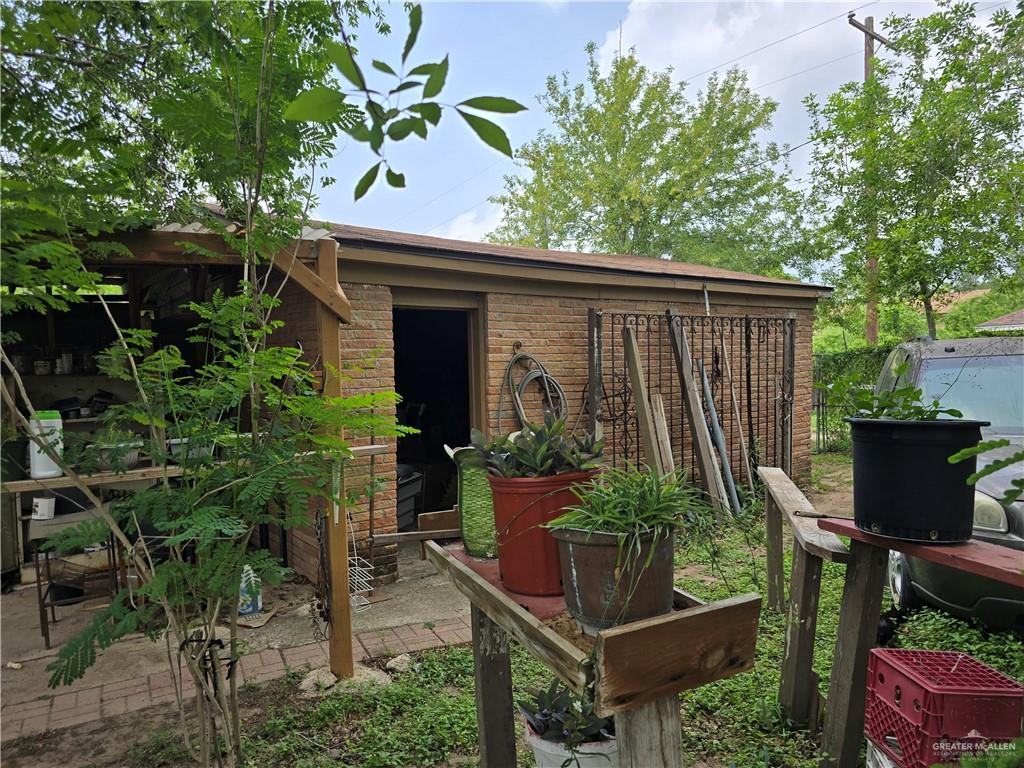 1215 Oak Street, Mission, Texas image 4