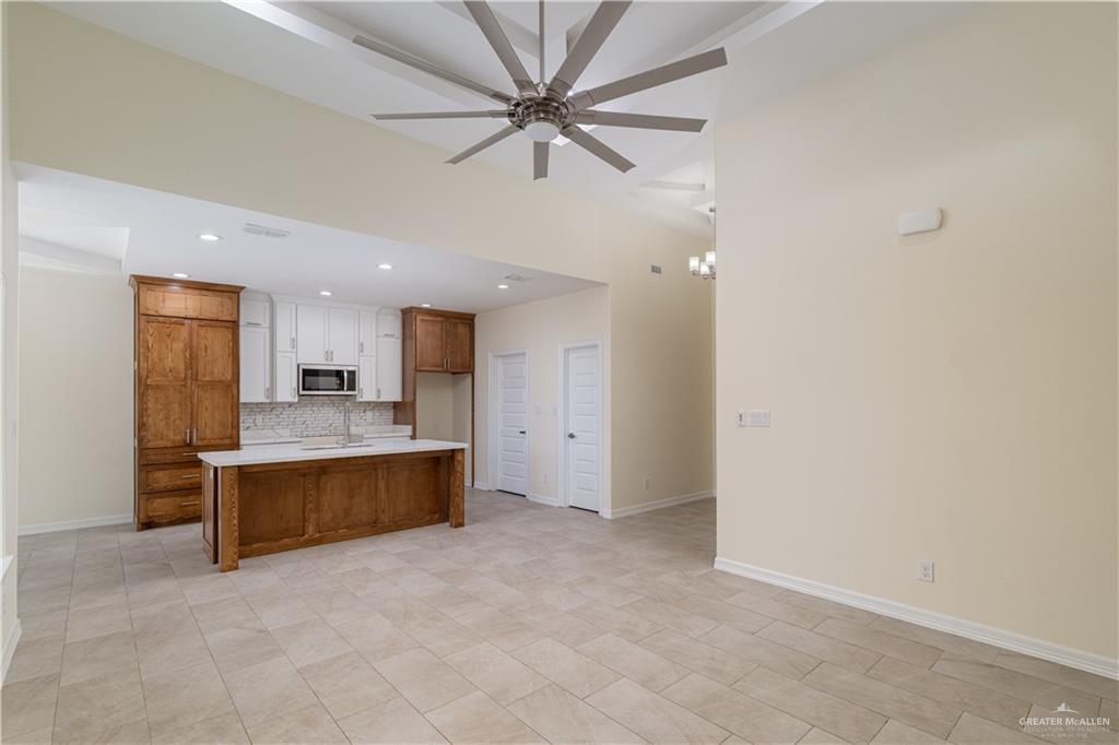 613 Tower Oak Drive, Alamo, Texas image 3