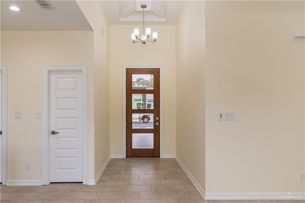 613 Tower Oak Drive, Alamo, Texas image 6