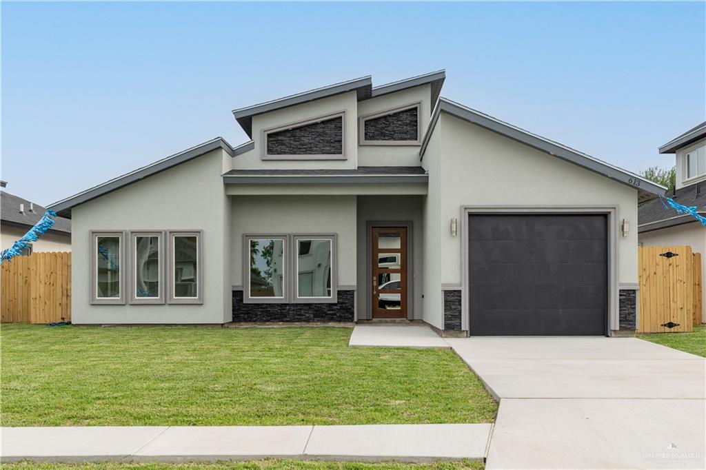 613 Tower Oak Drive, Alamo, Texas image 2