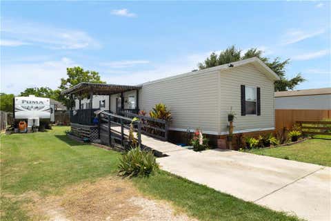 Mobile Home For Sale - 1532 Oak Lane<br/> Harris County, Weslaco, TX 78599