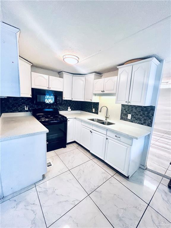 401 N Kika De La Garza Boulevard, La Joya, Texas image 5