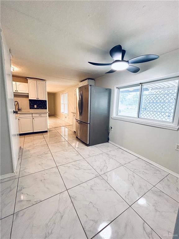 401 N Kika De La Garza Boulevard, La Joya, Texas image 6