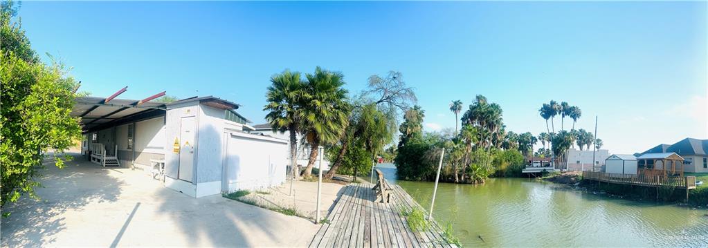401 N Kika De La Garza Boulevard, La Joya, Texas image 3