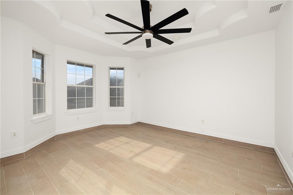 3607 Crisantema Street, Mission, Texas image 6