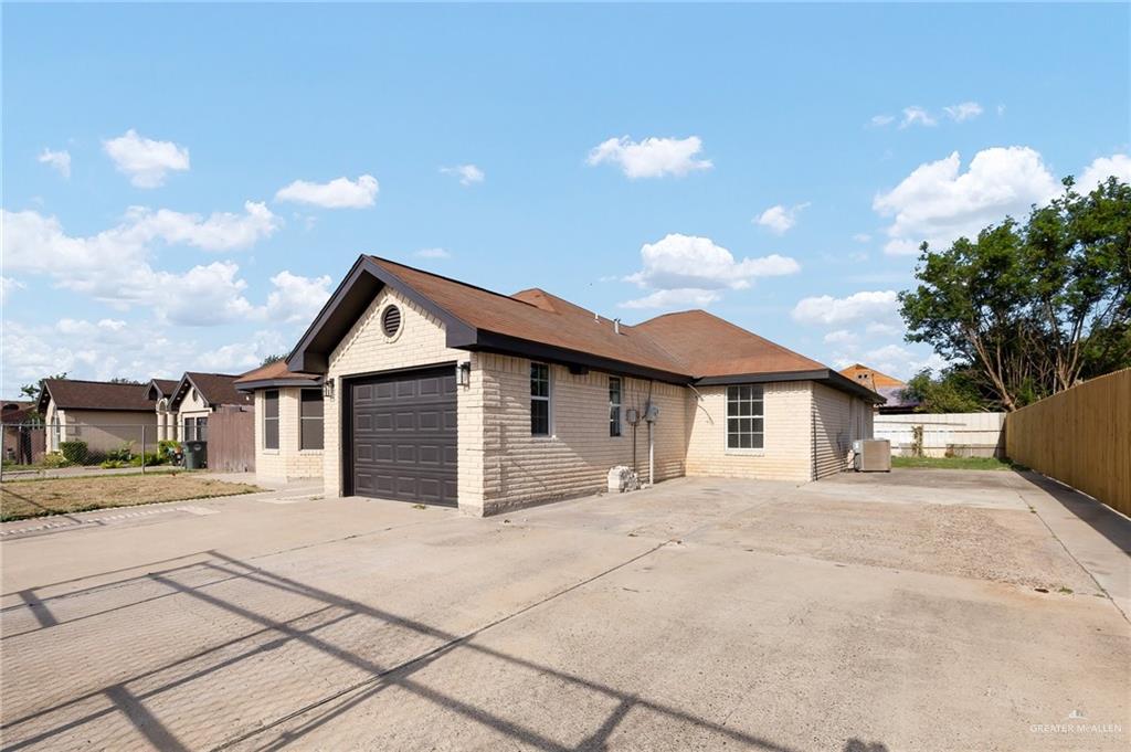 3607 Crisantema Street, Mission, Texas image 3